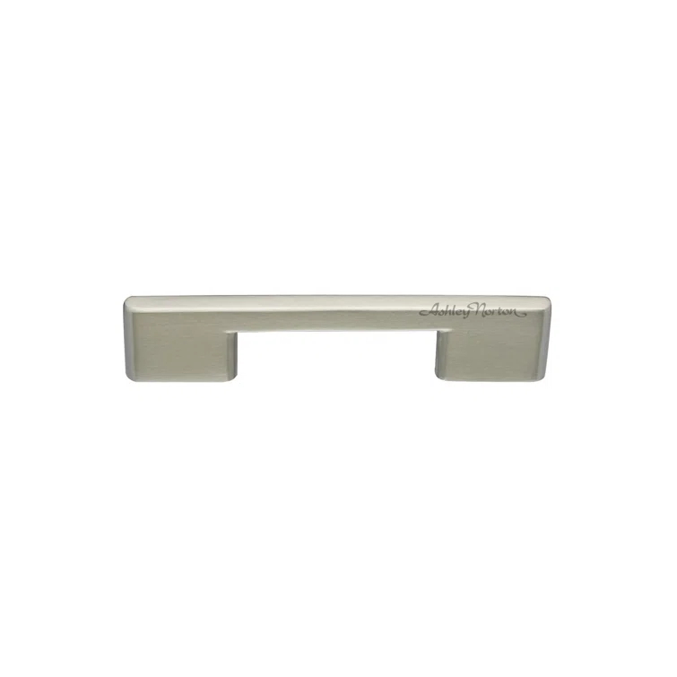 Ashley Norton Linear 3 3/4" Center to Center Bar Pull