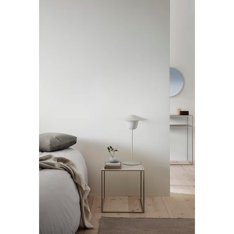 Fera Nesting End Table