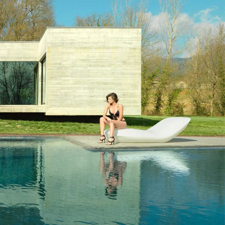Pillow Outdoor Chaise Lounge