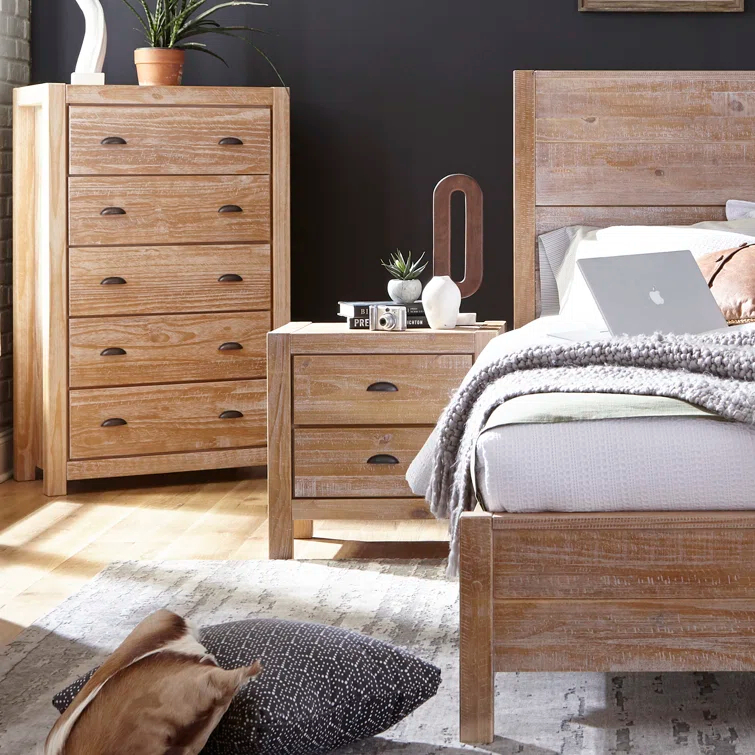Montauk 24'' W Solid Wood Nightstand
