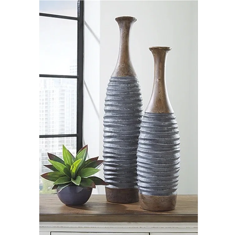 Sand & Stable™ Port Floor Vase
