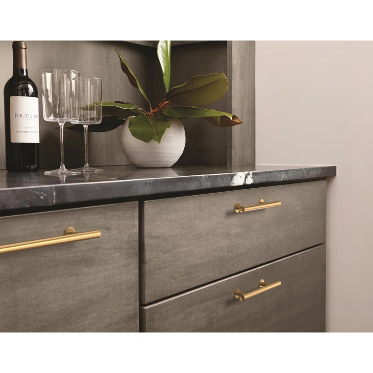 Radius Bar Pull