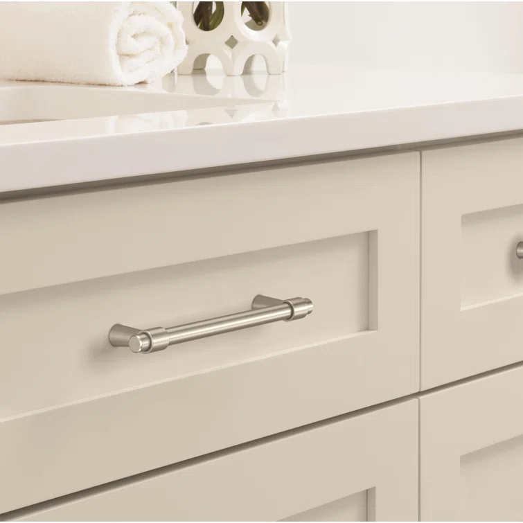 Destine Bar Pull