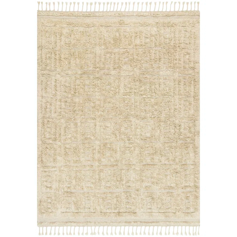 Handmade Beige Wool Rectangular Area Rug with Geometric Pattern