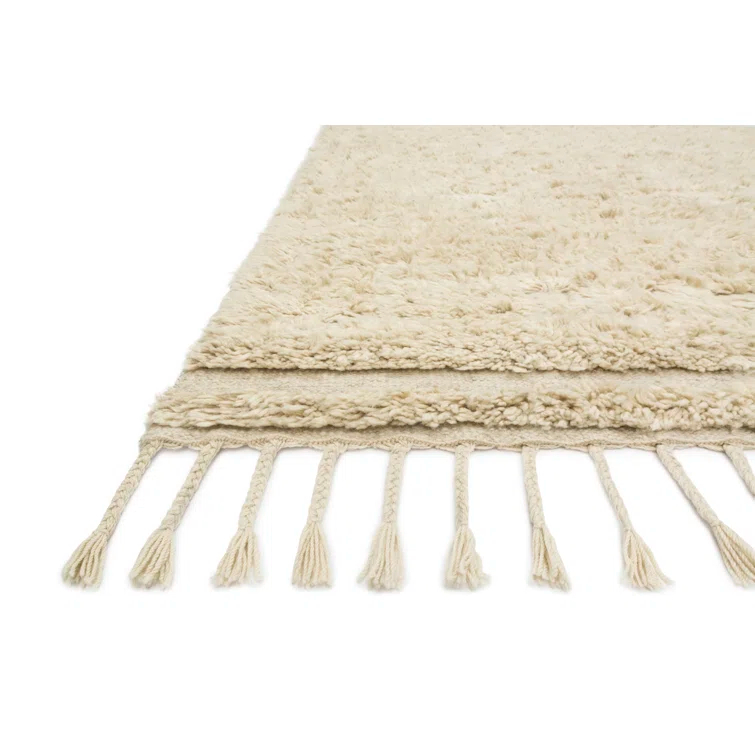 Handmade Beige Wool Rectangular Area Rug with Geometric Pattern