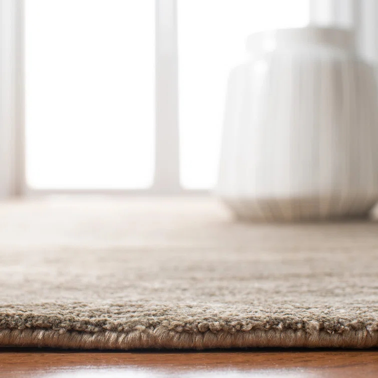 Pale Nutmeg Hand-Knotted 4' x 6' Oriental Viscose-Cotton Rug