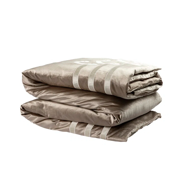 Lili Alessandra Angie Traditional Velvet Duvet Cover