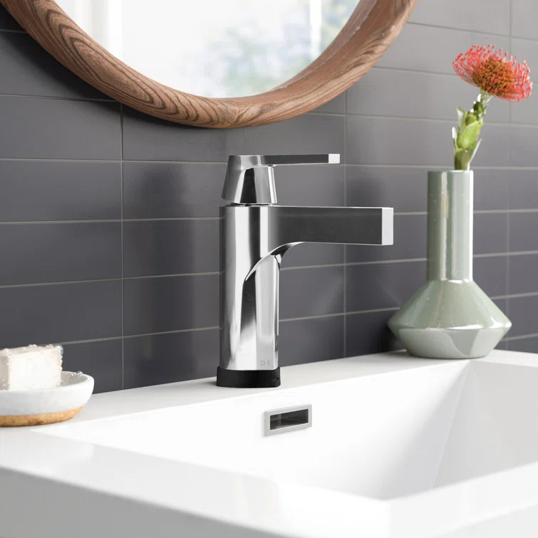 Zura Single Hole Touch2O Bathroom Faucet with Touchless Technology