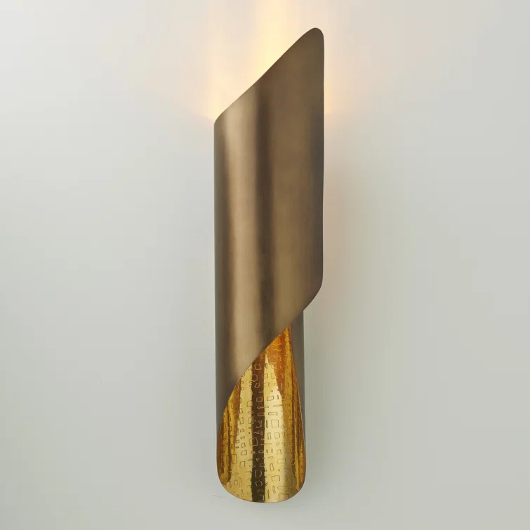 Espiria Sconce