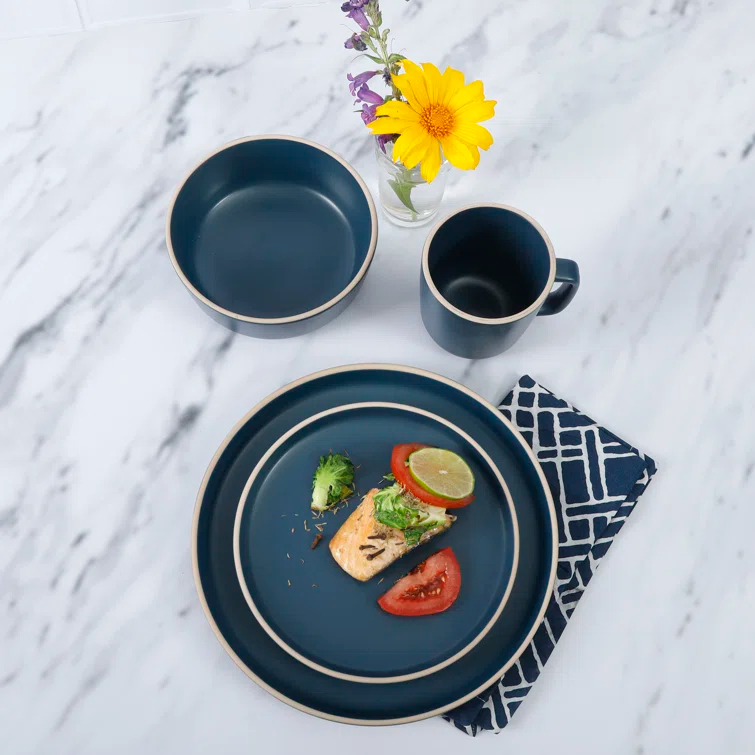 Zuma 16 Piece Dinnerware Set, Service for 4