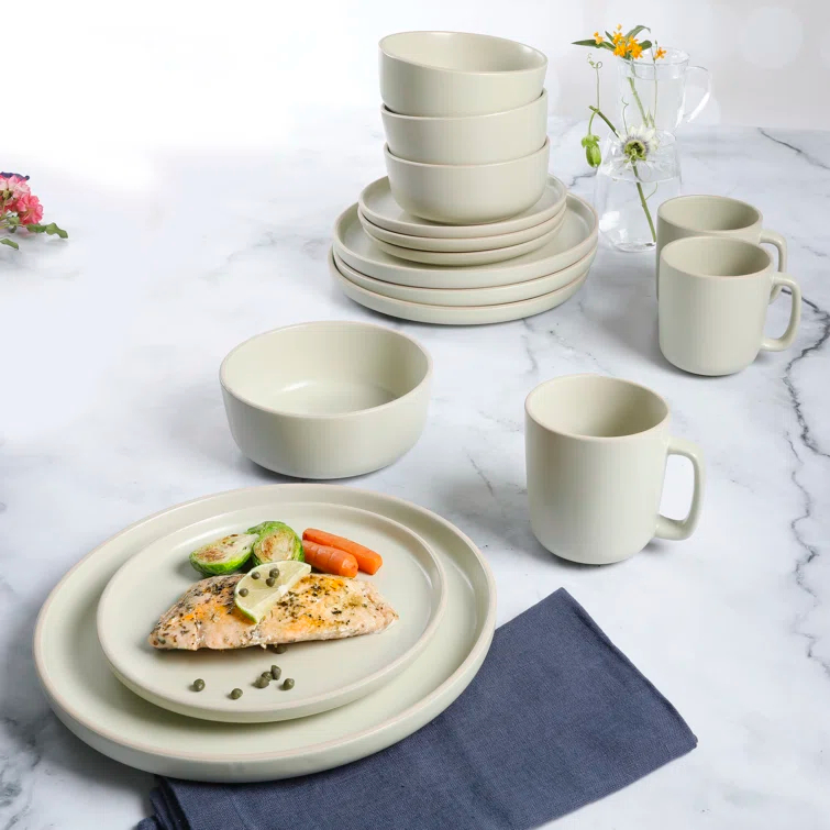 Zuma 16 Piece Dinnerware Set, Service for 4