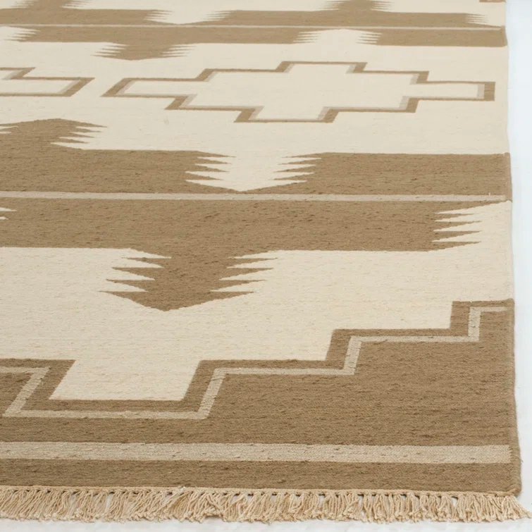 Black Mountain Hand-Knotted 8' x 10' Wool-Cotton Blend Area Rug