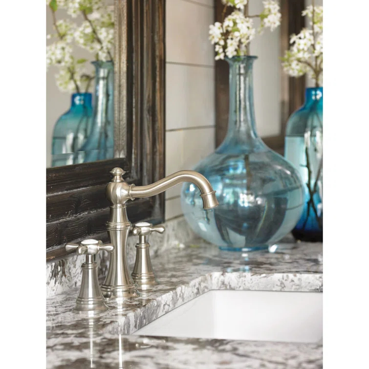 Weymouth Widespread Bathroom Faucet with Drain Assembly