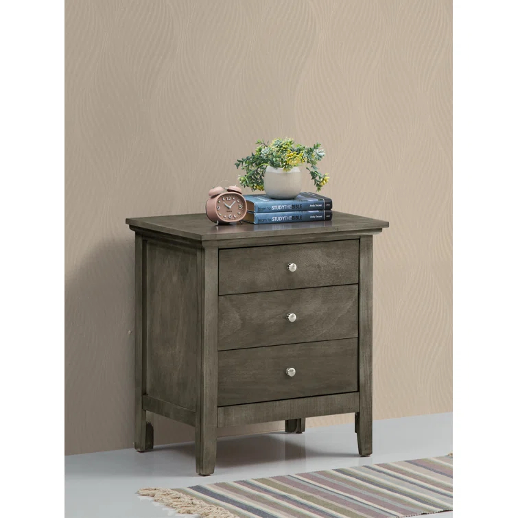 Hammond 3 - Drawer Nightstand Bed Side Table Wood Nightstand Small Bedside Table And Dresser