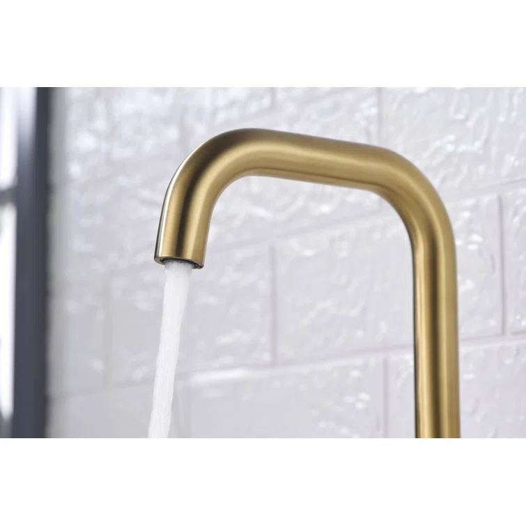 Kree Widespread 2-handle Bathroom Faucet with Drain Assembly
