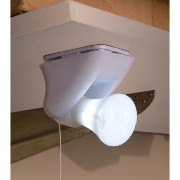 1 - Light Under Cabinet Puck Light