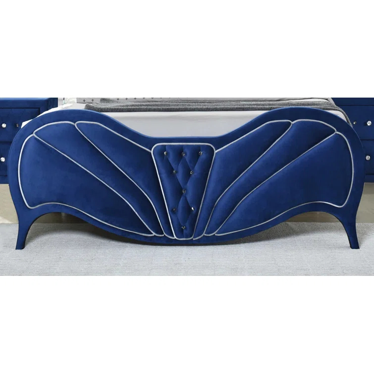 Lieran Upholstered Platform Bed