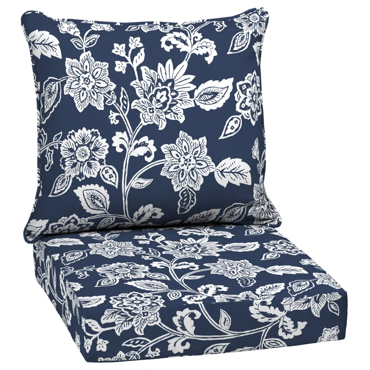 Outdoor Lounge Chair Cushion
