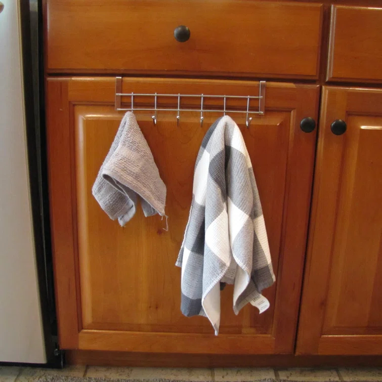 Treasure Gurus HK-OVERCABINET Metal over the Door Towel Hook