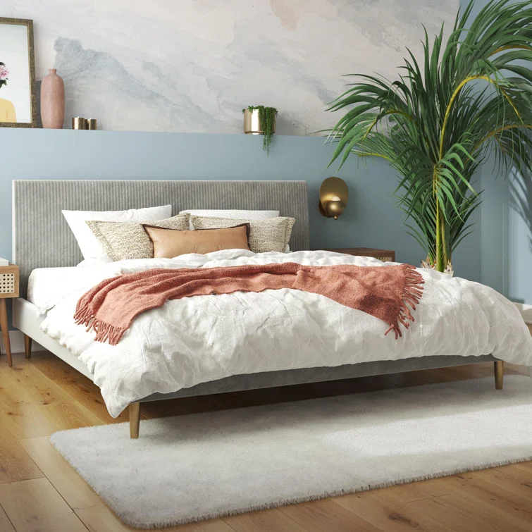 Daphne Upholstered Platform Bed
