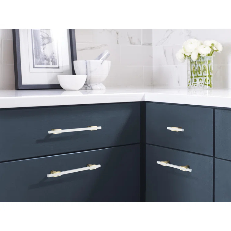 Urbanite Bar Pull