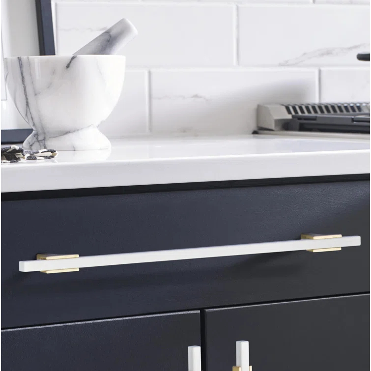 Urbanite Bar Pull