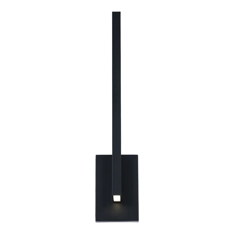 Mako LED Wall Light