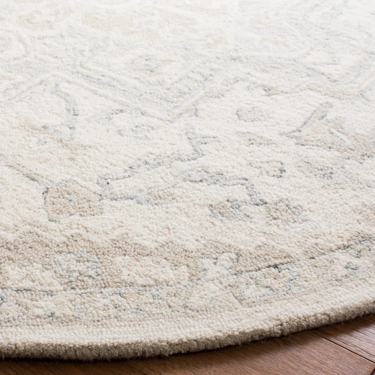 Ivory and Beige Wool Medallion Tufted Runner Rug 2'6"x4'0"