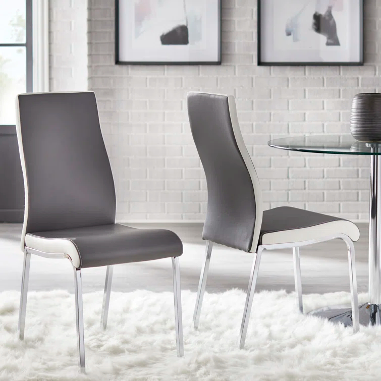 Torrance Pedestal Dining Set