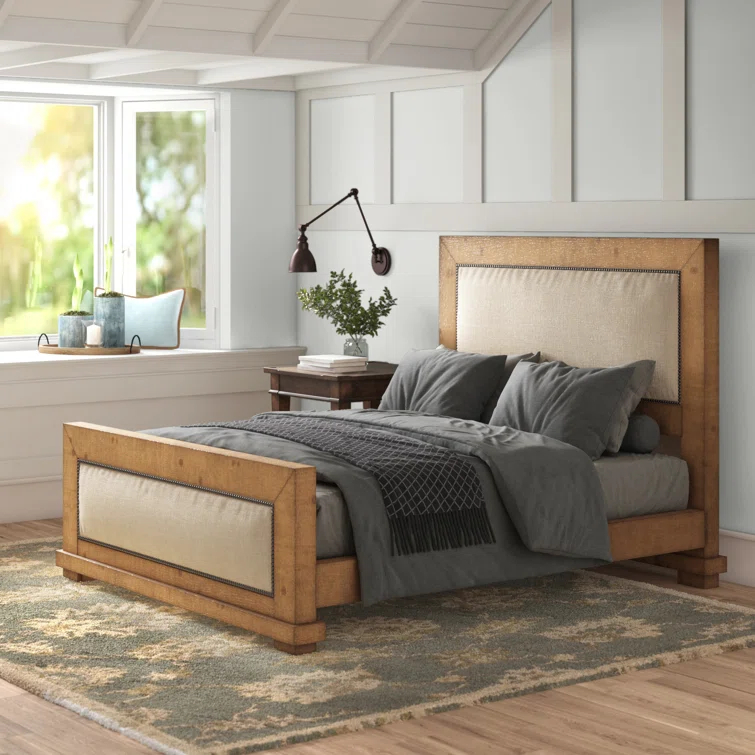 Wolferstorn Upholstered Bed