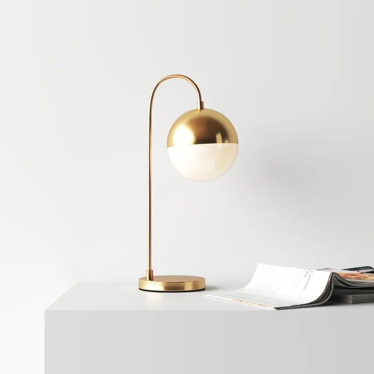 Gareth Metal Arched Lamp