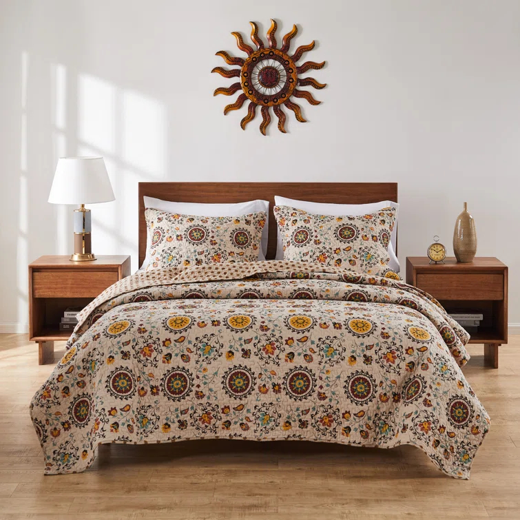 Andorra Medallion Cotton Reversible Quilt Set