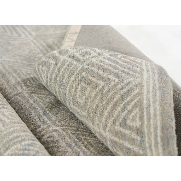 Momeni Mallorca Hand Hooked Wool Geometric Grey Area Rug 3'6" X 5'6"