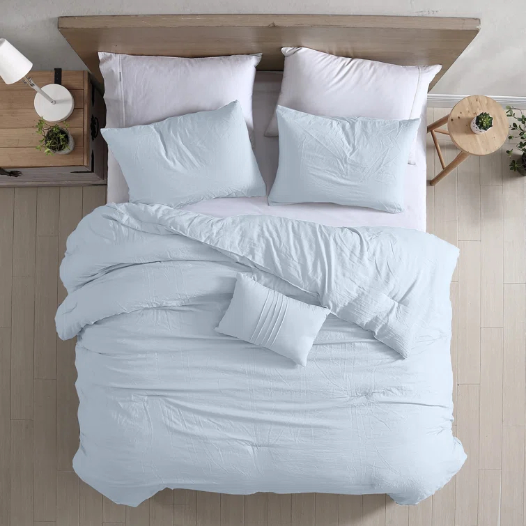 Modern Threads Modern Threads - Beck Comforter Set - Down Alternative Brushed Microfiber - Elegant All Season Bedspread Set - includes Comforter, Shams, & Decorative Pillow