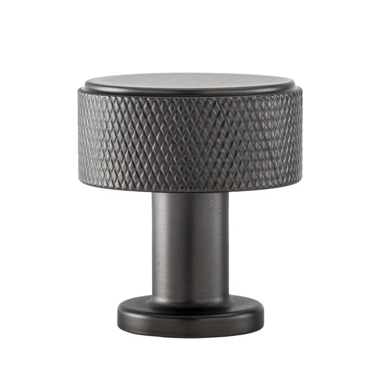 Kent Knurled Round Knob