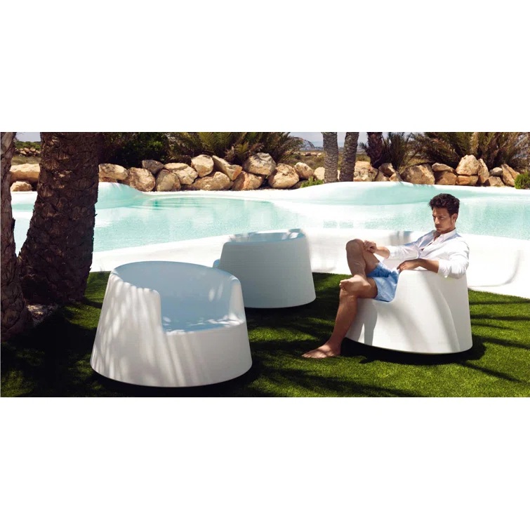 Roulette Patio Chair