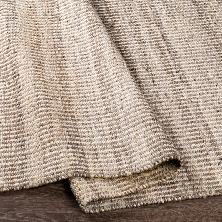 Lessie Rug