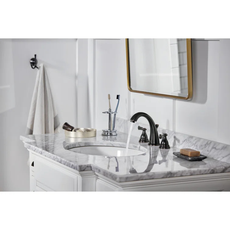 Elmhurst Widespread 2-handle Bathroom Faucet with Drain Assembly