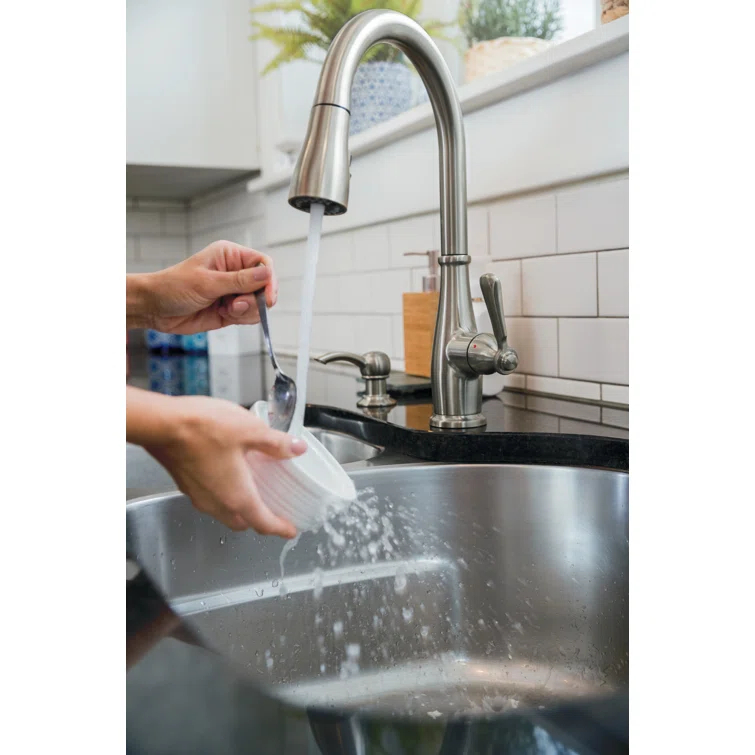 Peerless Elmhurst Pull Down Kitchen Faucet