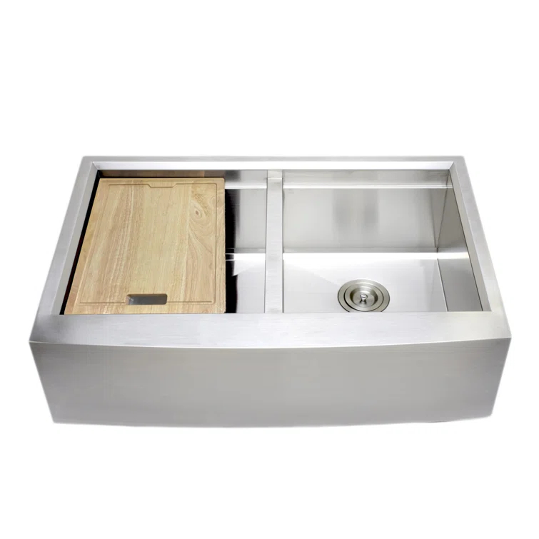 Wells Sinkware 3D 3322-99-AP-1 33'' L Farmhouse / Apron Double Bowl Stainless Steel Kitchen Sink