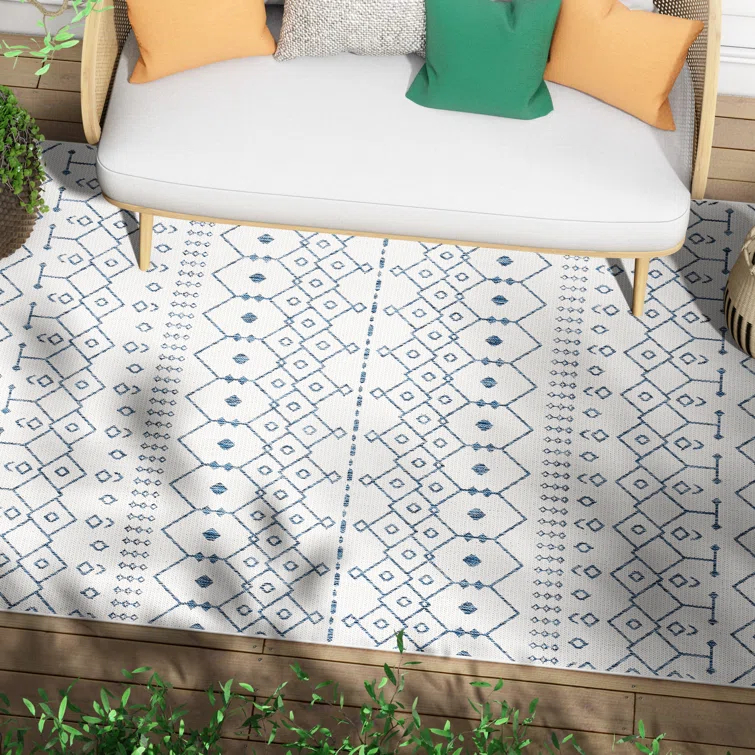 Marshanna Nord Trellis Light Blue Indoor/Outdoor Flat-Weave Area Rug