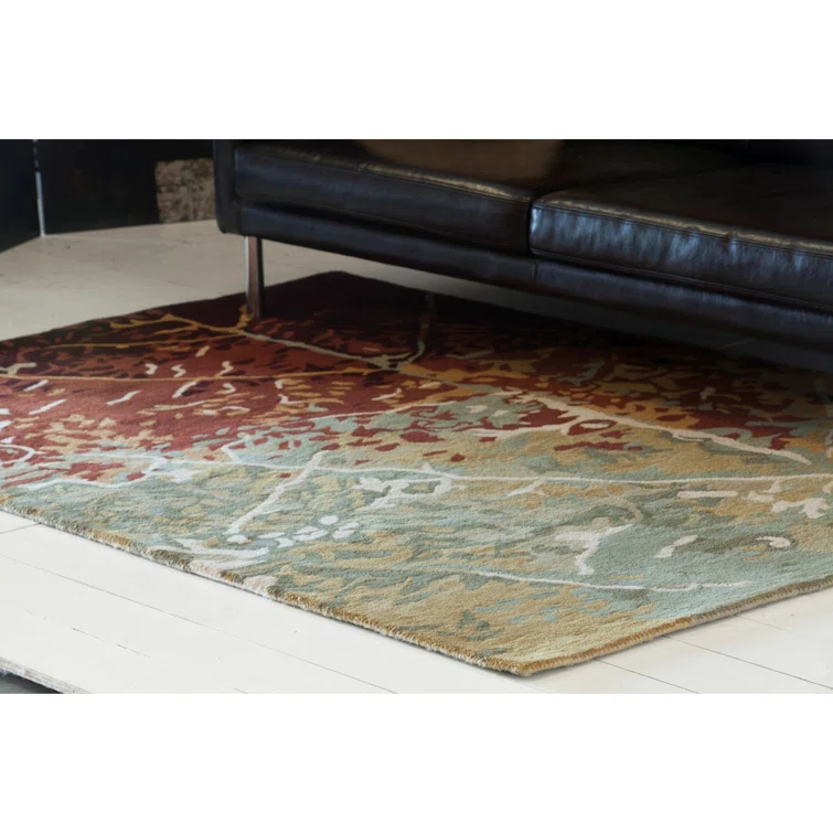 Nirvana Wool Floral Area Rug