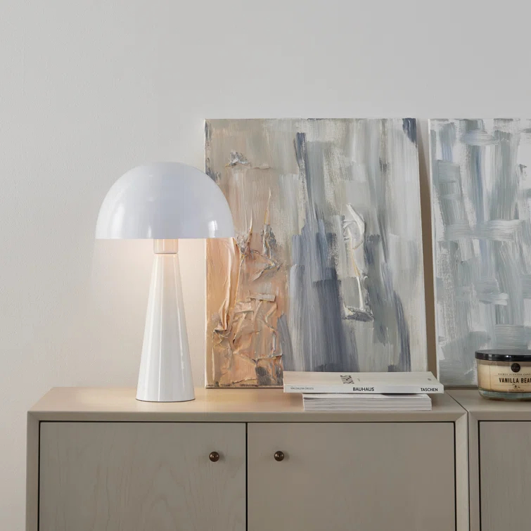 Bego Metal Table Lamp