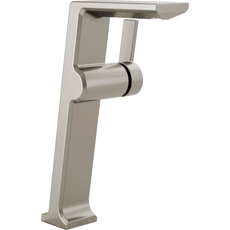 Pivotal Single Hole Bathroom Faucet with Drain Assembly and Diamond™ Seal Technology