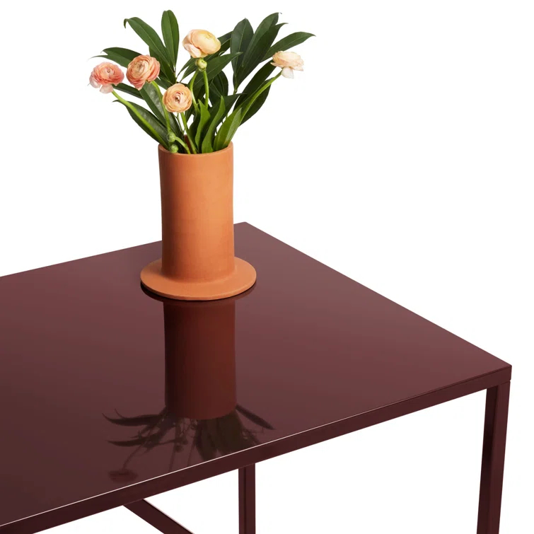 Strut Table