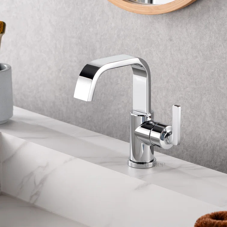 Single Hole Bathroom Faucet with Drain Assembly