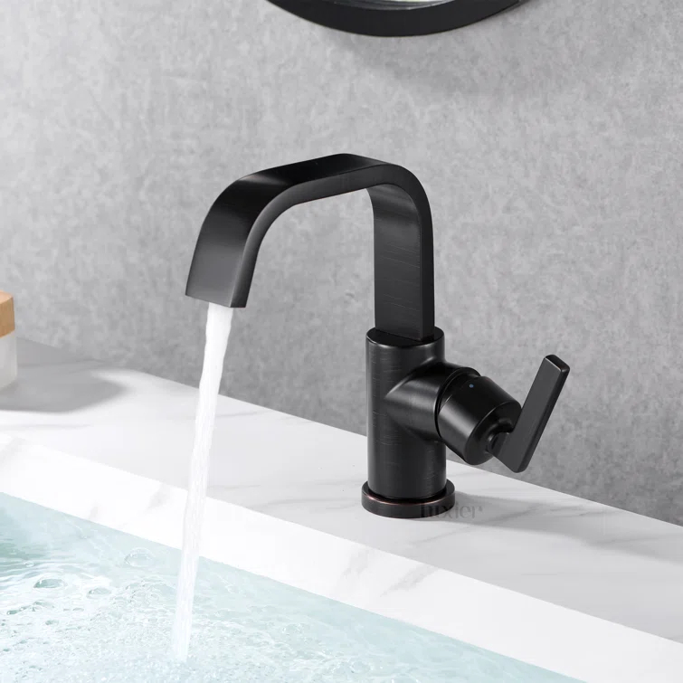Single Hole Bathroom Faucet with Drain Assembly