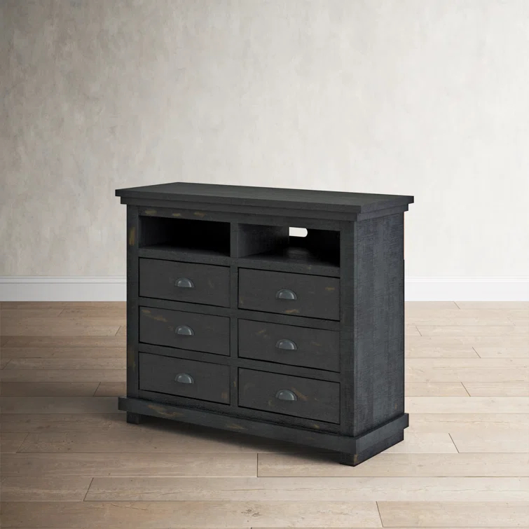 Wolferstorn 6 - Drawer Double Dresser