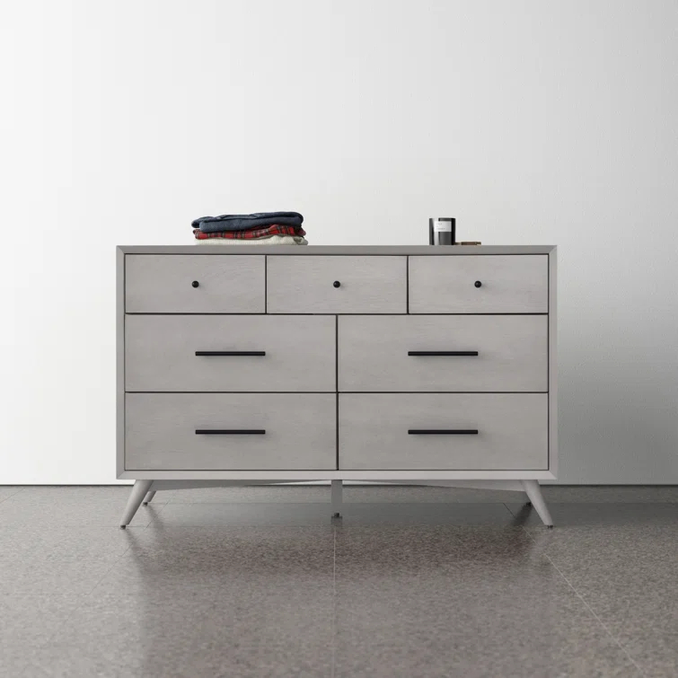 Williams 7-Drawer Dresser