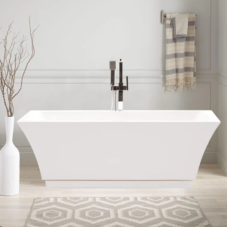 67'' x 31'' Freestanding Soaking Acrylic Bathtub